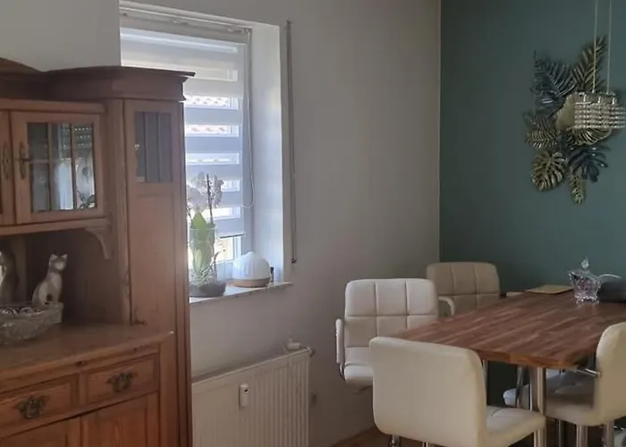 3 Im Hochparterre Inklusive Лангензельбольд